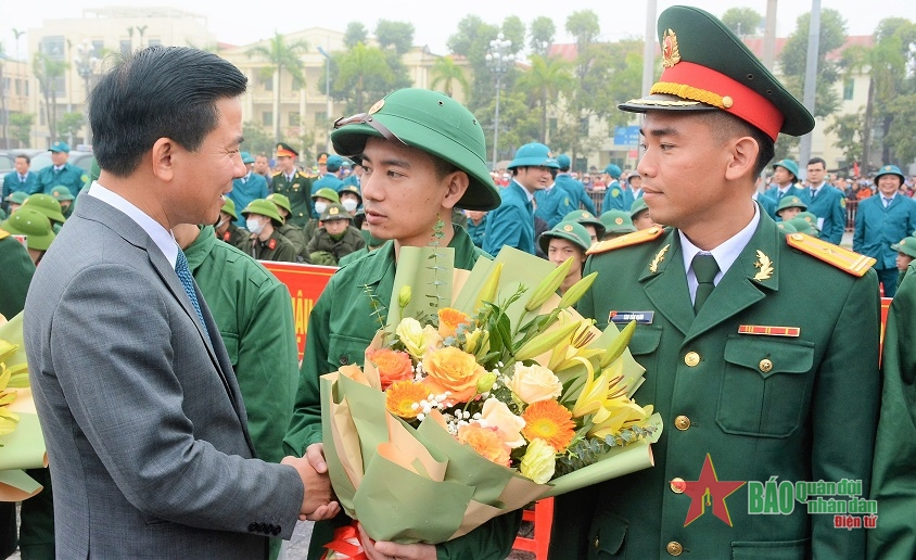 Thanh Hóa-Quảng Bình: Nâng cao chất lượng thanh niên nhập ngũ - Phát huy truyền thống quê hương